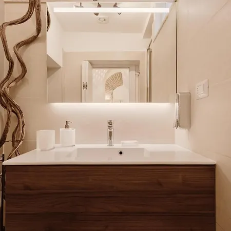 Vatican Borgo Pio Luxury Apartment *