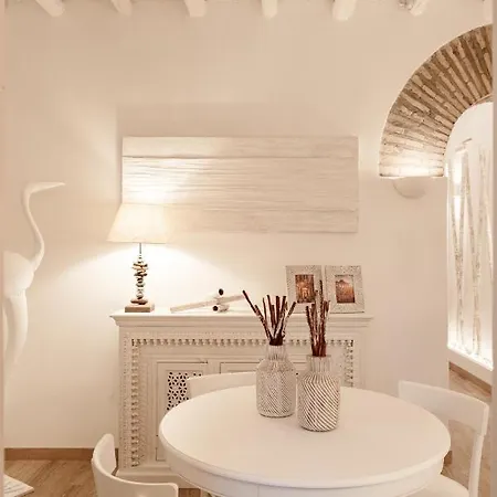 Vatican Borgo Pio Luxury Apartment *